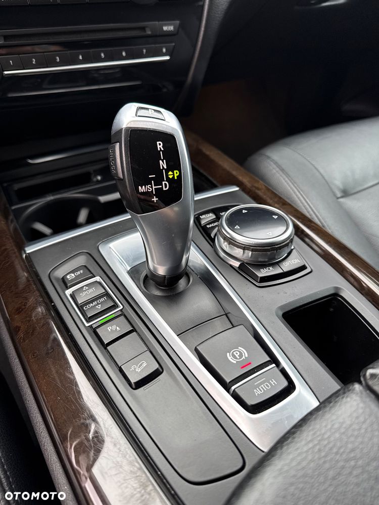 BMW X5 3.5i xDrive - 21