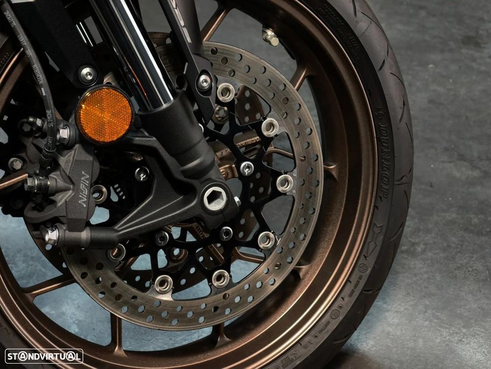 Honda CB - 7