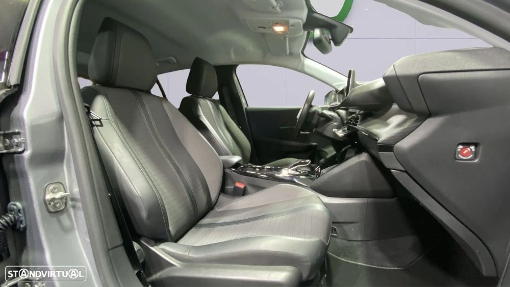 Peugeot e-208 50 kWh Style - 12