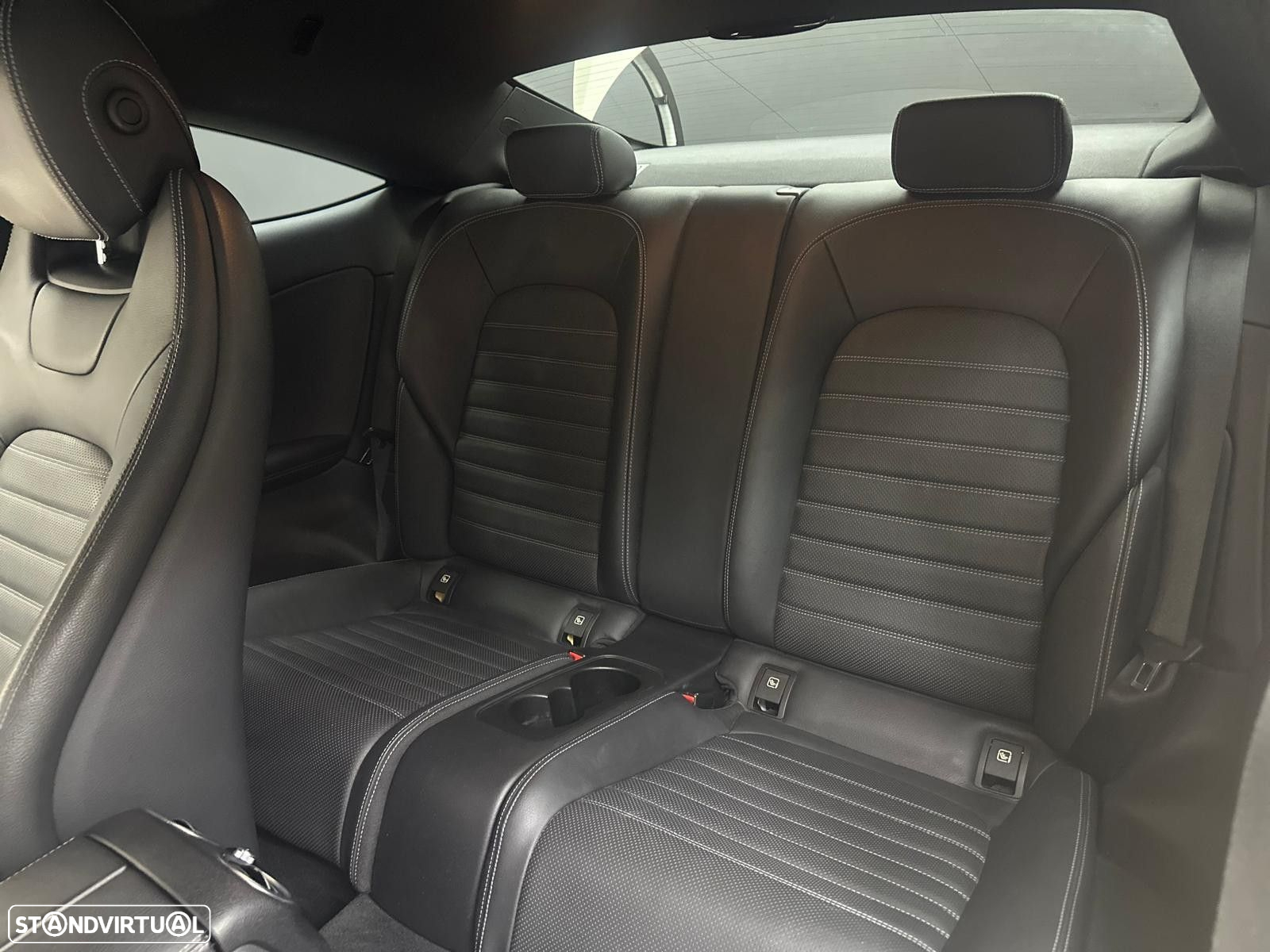 Mercedes-Benz C 250 d Coupe 9G-TRONIC AMG Line - 25