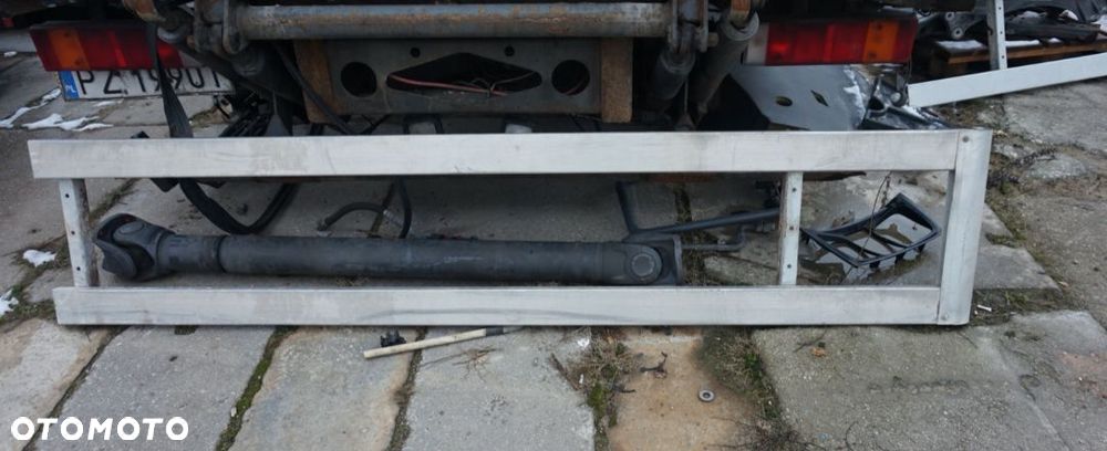 Osłona międzyosiowa, rowerówka Actros Mp4