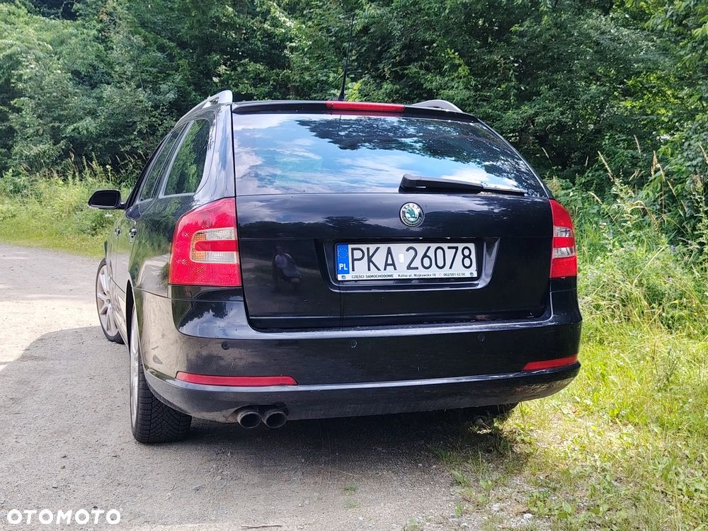 Skoda Octavia 2.0 TFSI RS - 3
