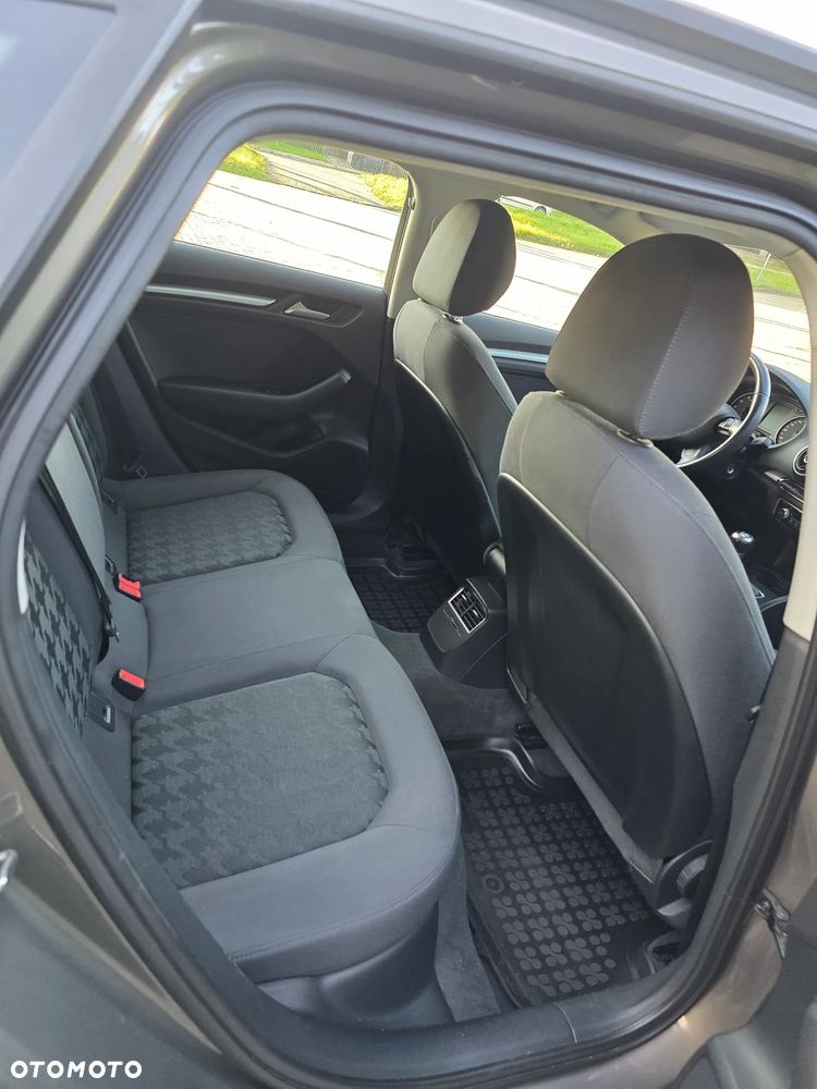 Audi A3 Sportback - 11