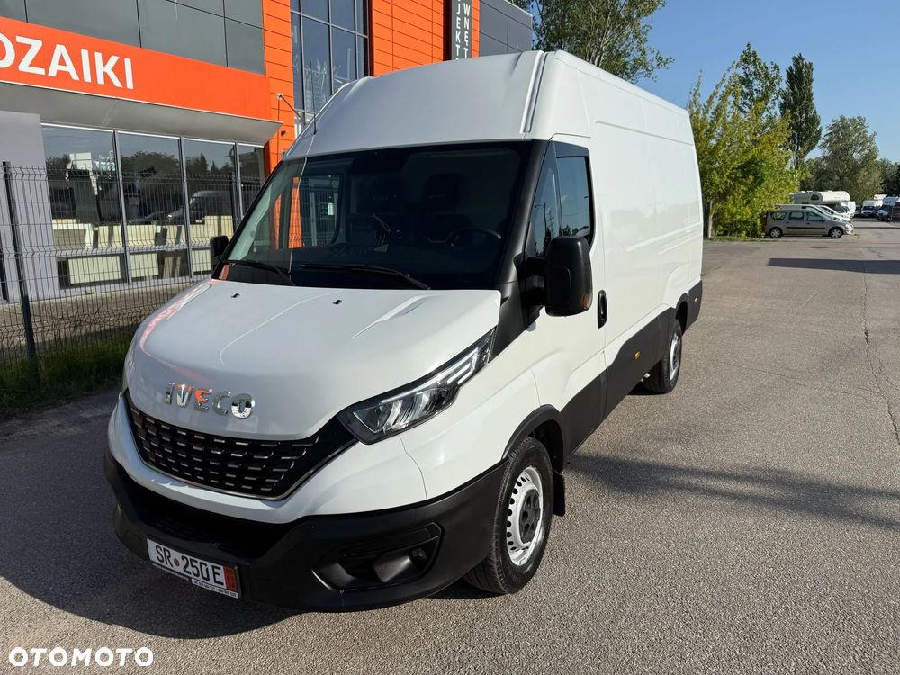Iveco Daily 35S16, L3H2, HiMatic, Niski przebieg, Bardzo zadbany - 19