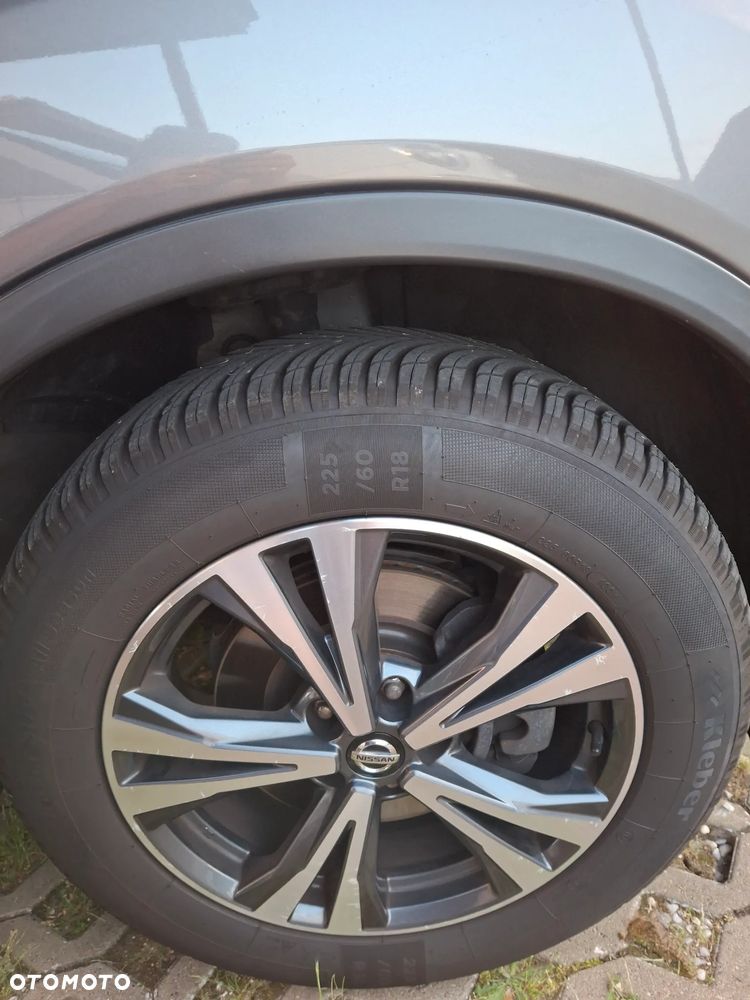 Nissan X-Trail 1.6 DIG-T N-Connecta - 12