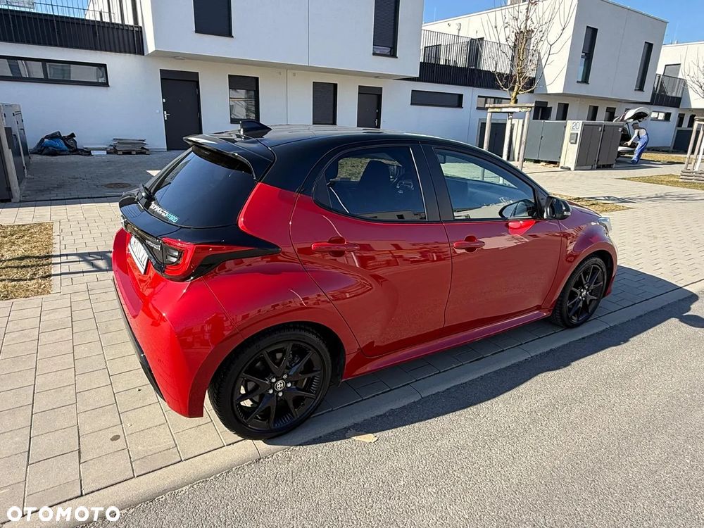 Toyota Yaris - 8