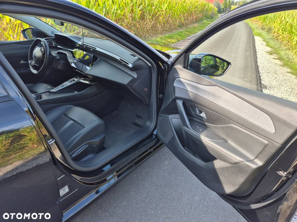 Peugeot 308 1.2 PureTech Allure S&S EAT8 - 8