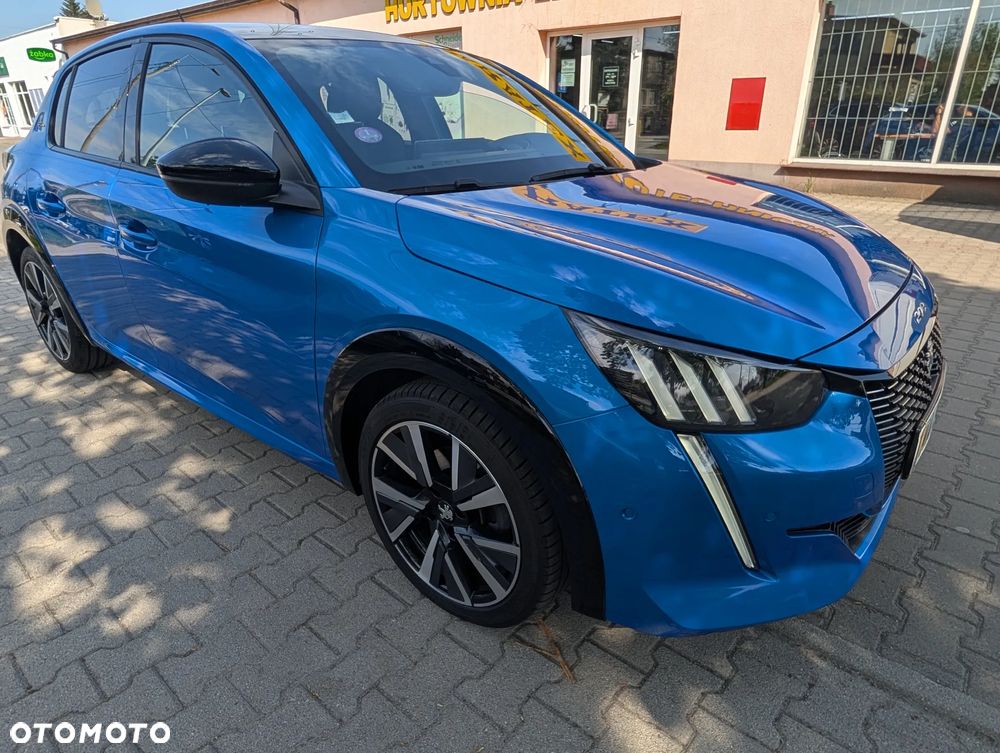 Peugeot 208 PureTech 110 Stop & Start EAT6 Signature - 4