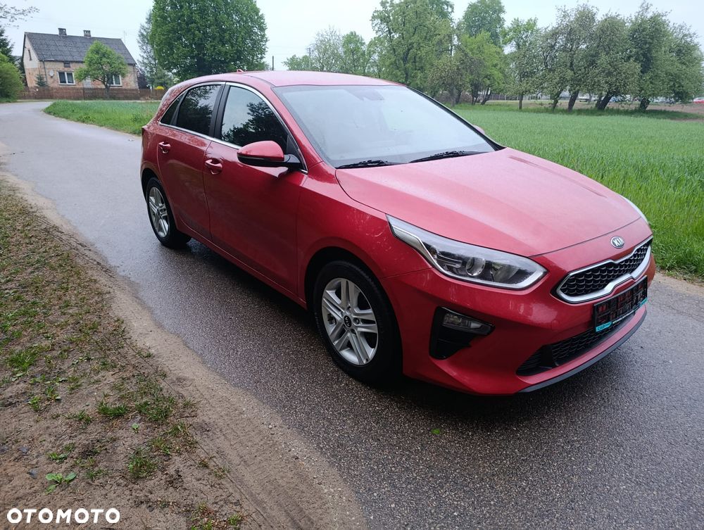 Kia Ceed 1.6 CRDi (48V Mild-Hybrid) Platinum - 6