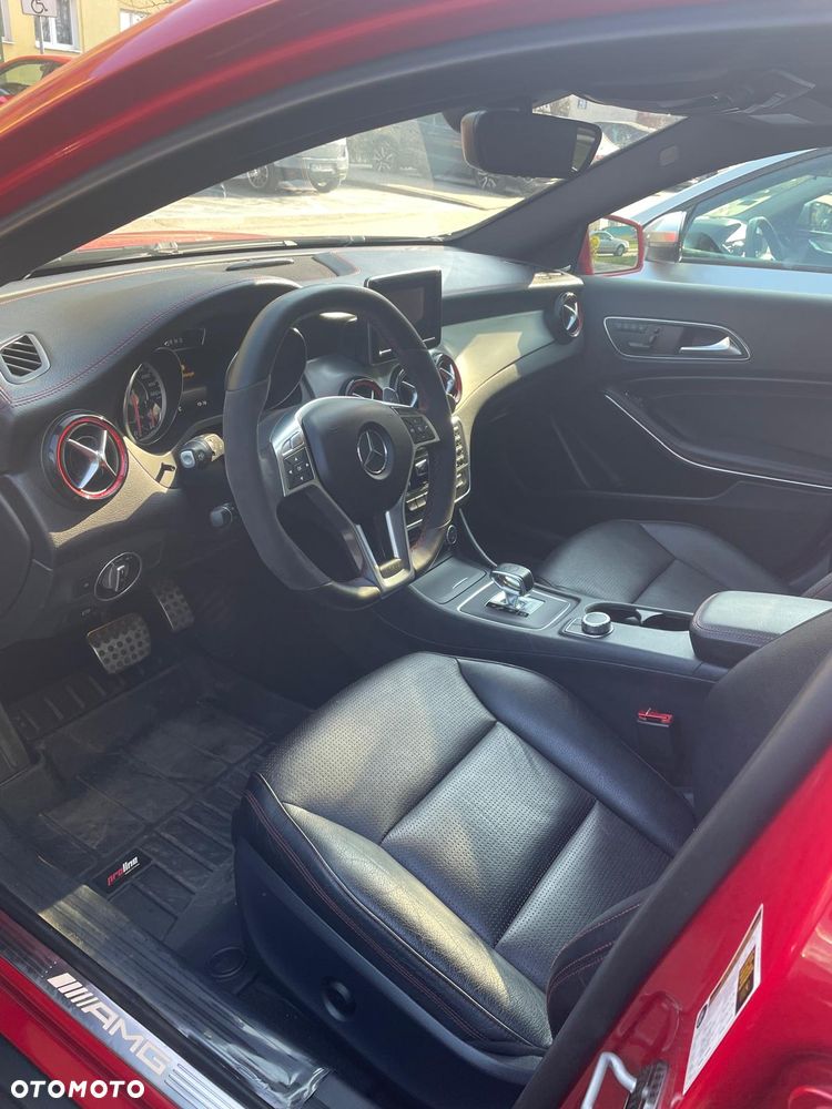 Mercedes-Benz GLA AMG 45 4Matic AMG Speedshift 7G-DCT - 10