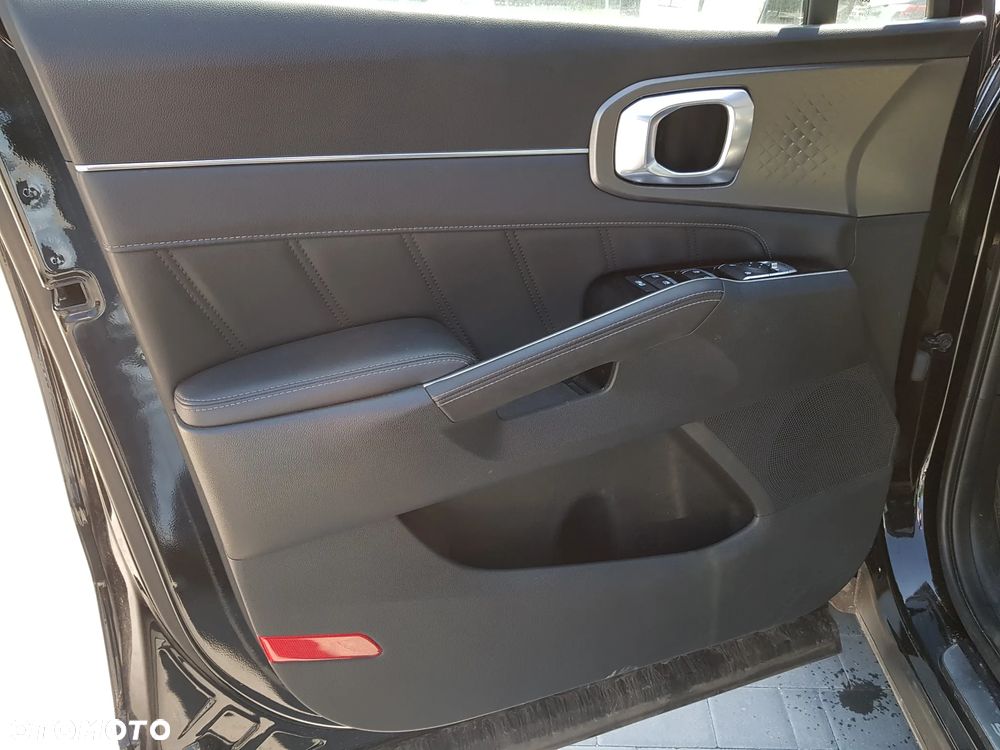 Kia Sorento - 14