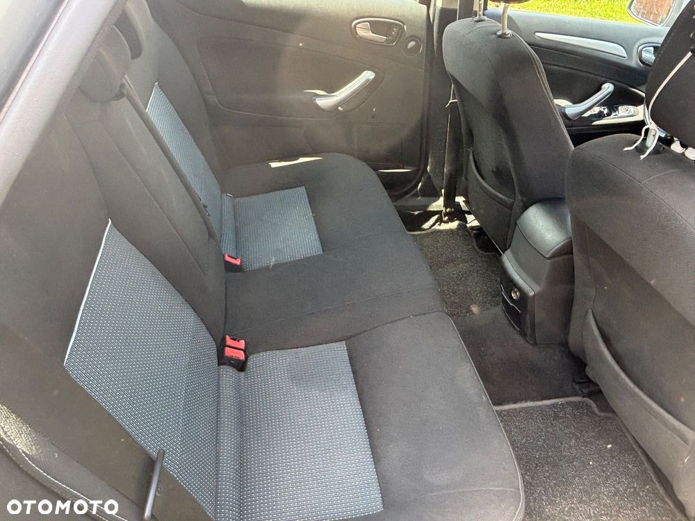 Ford Mondeo - 5