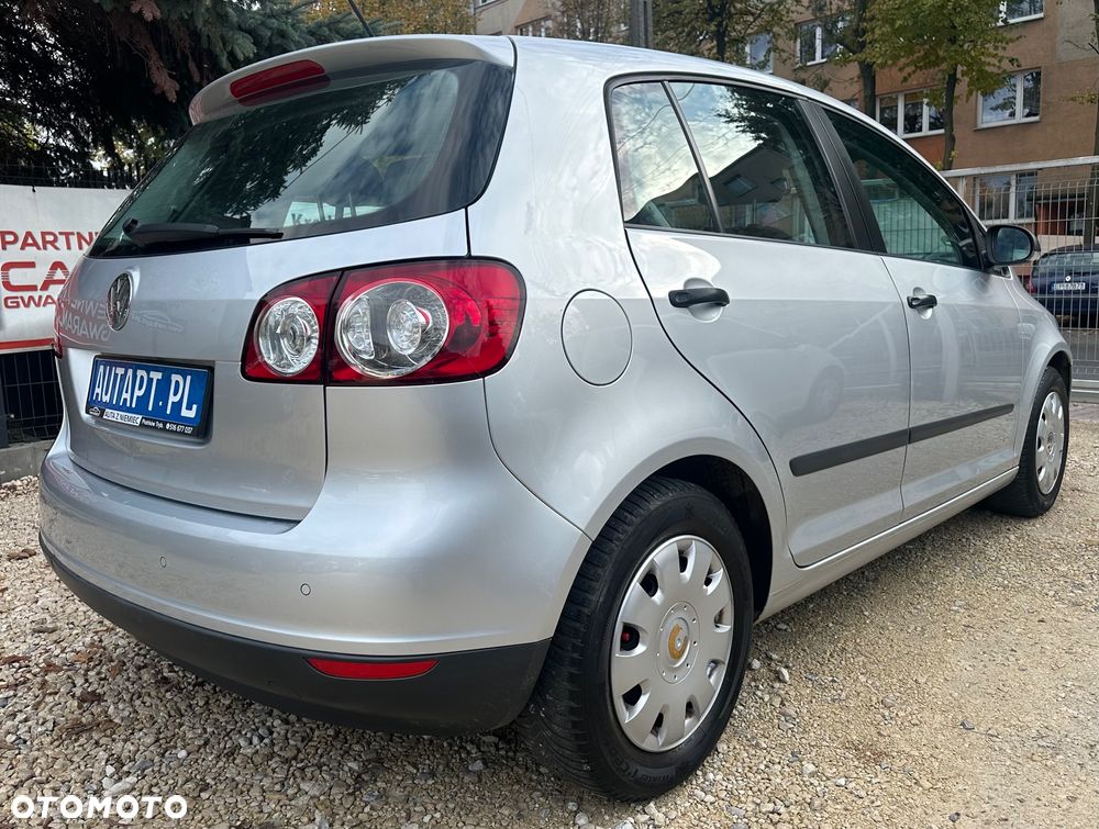 Volkswagen Golf Plus - 10