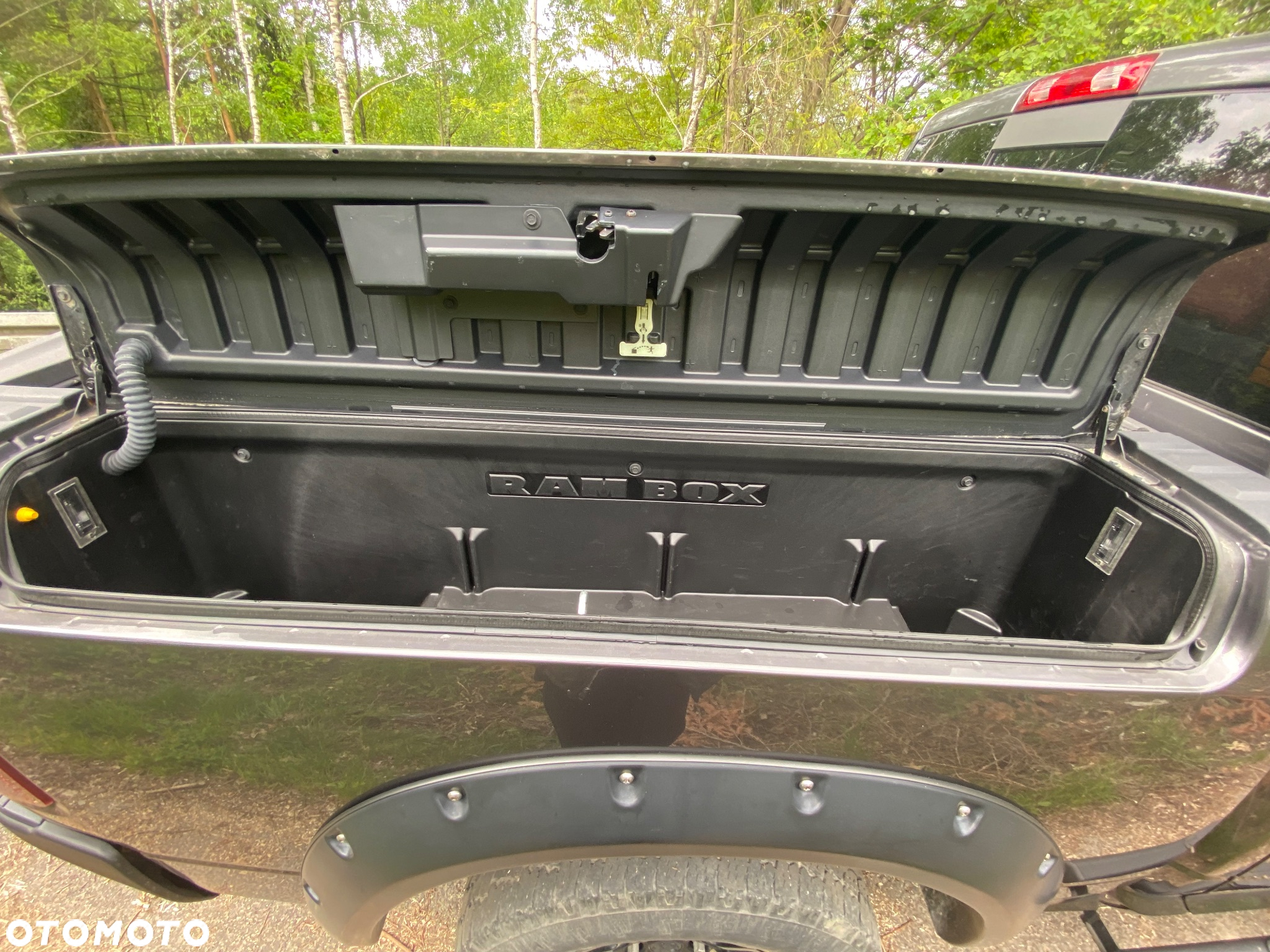 Dodge RAM 1500 4.7 4x4 - 23