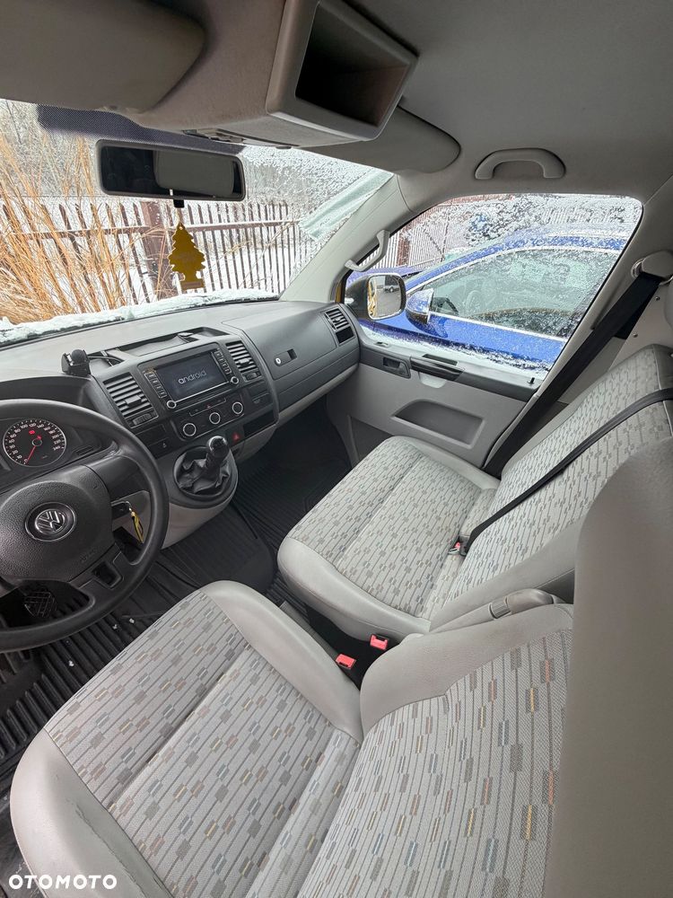 Volkswagen Transporter - 8
