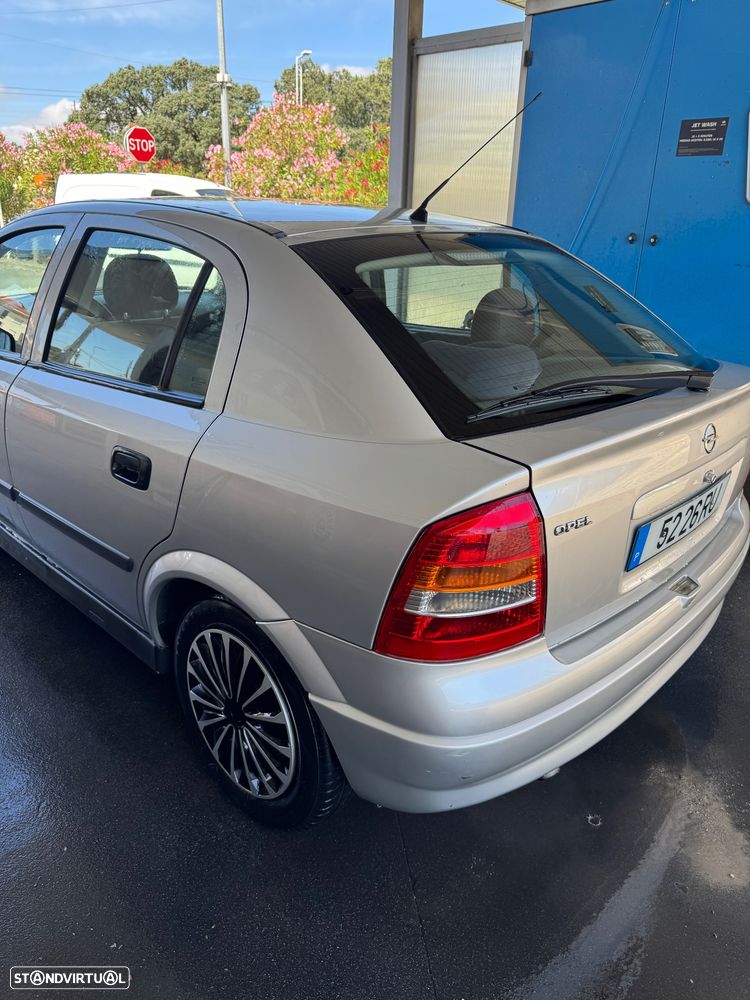 Opel Astra 1.7 DTi Club — fotografia 6
