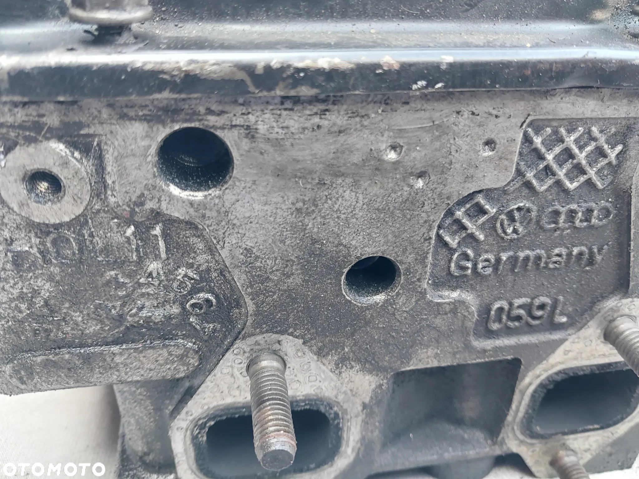 Głowica KOMPLETNA głowice silnika cylindrów 2.5 TDI 2,5 V6 AFB AKN BDG BDH BAU 150KM 163 KM 180 KM Volkswagen Passat Audi A4 A6 wtryski pokrywa wałki koło - 9