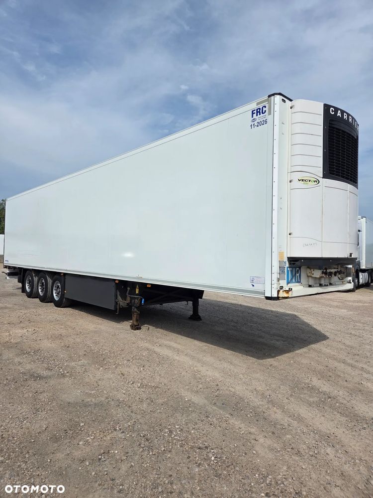 Schmitz Cargobull SKO 24 - 5