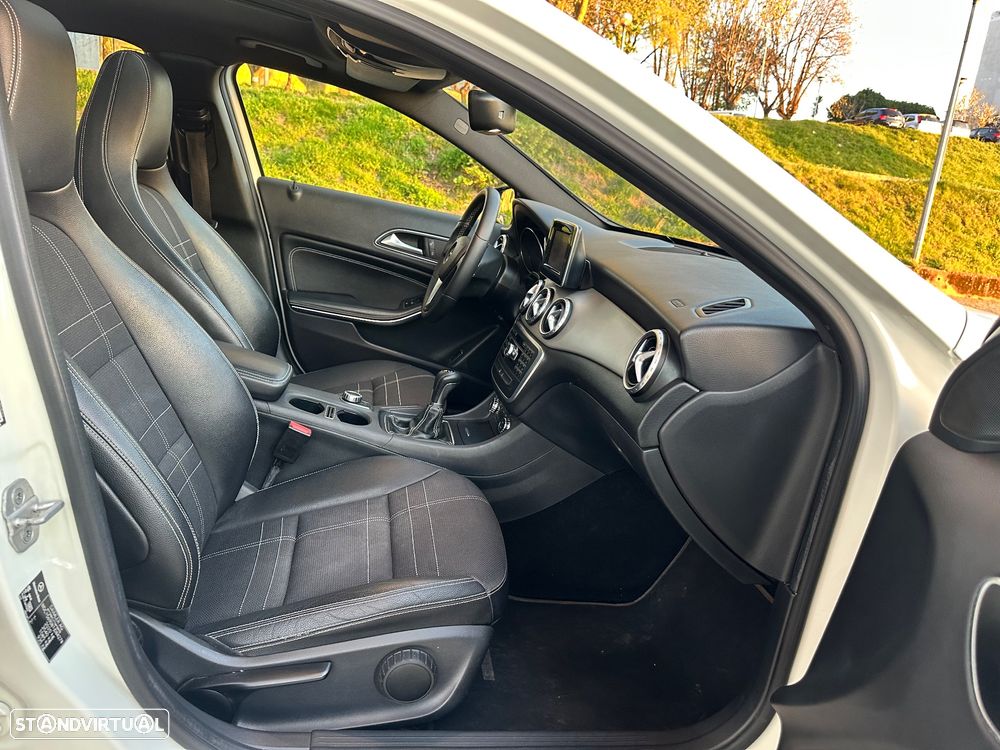 Mercedes-Benz GLA 200 (CDI) d Urban - 43