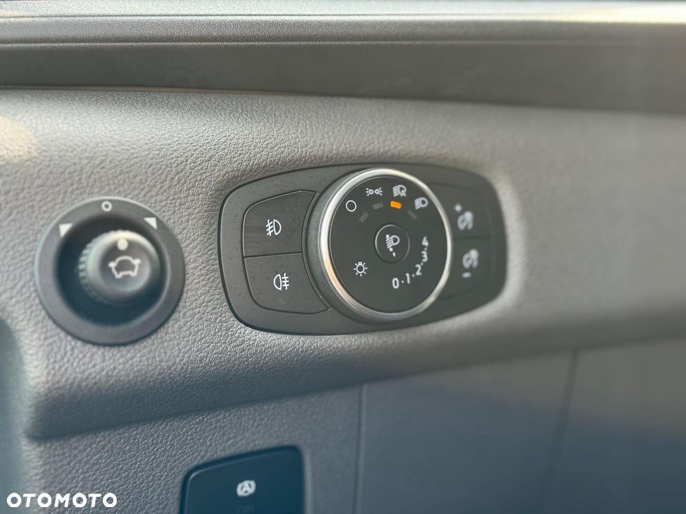 Ford Transit - 17