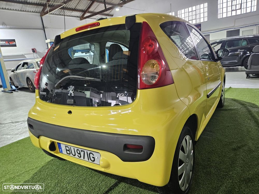 Peugeot 107 1.0 Active 2-Tronic - 5