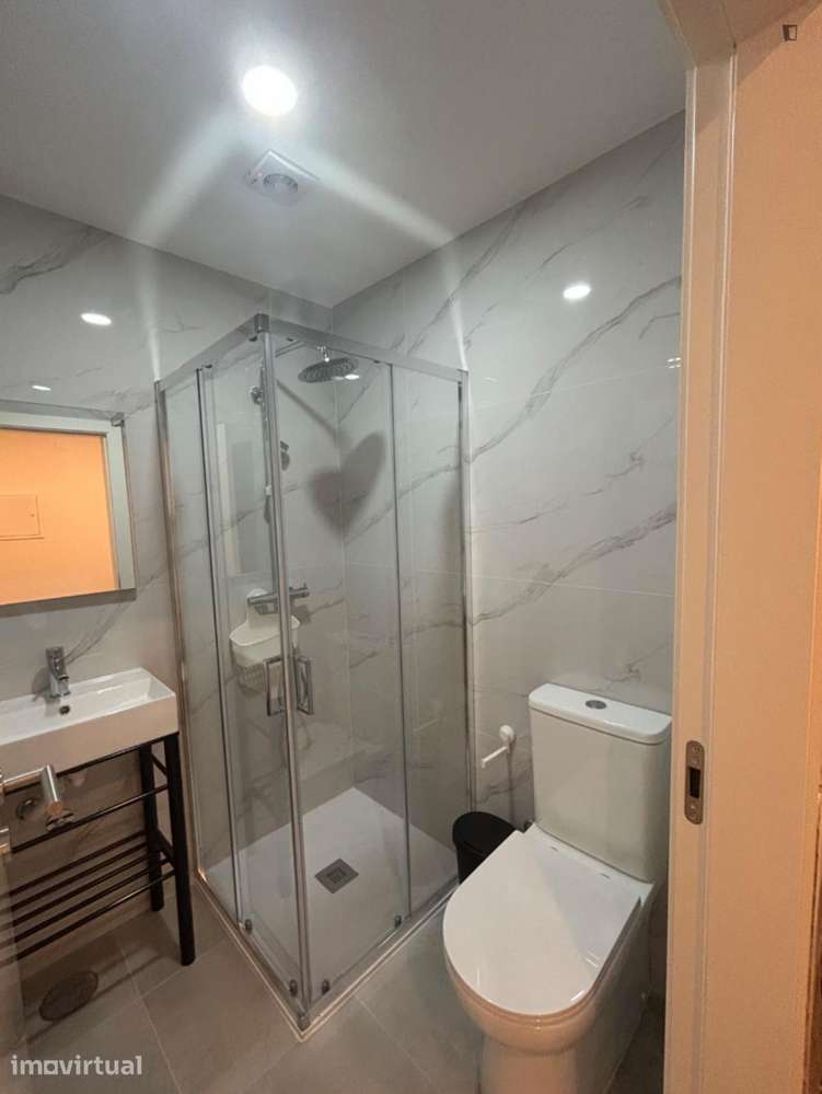 Quarto - localizado em São Vítor Braga - Grande imagem: 2/8