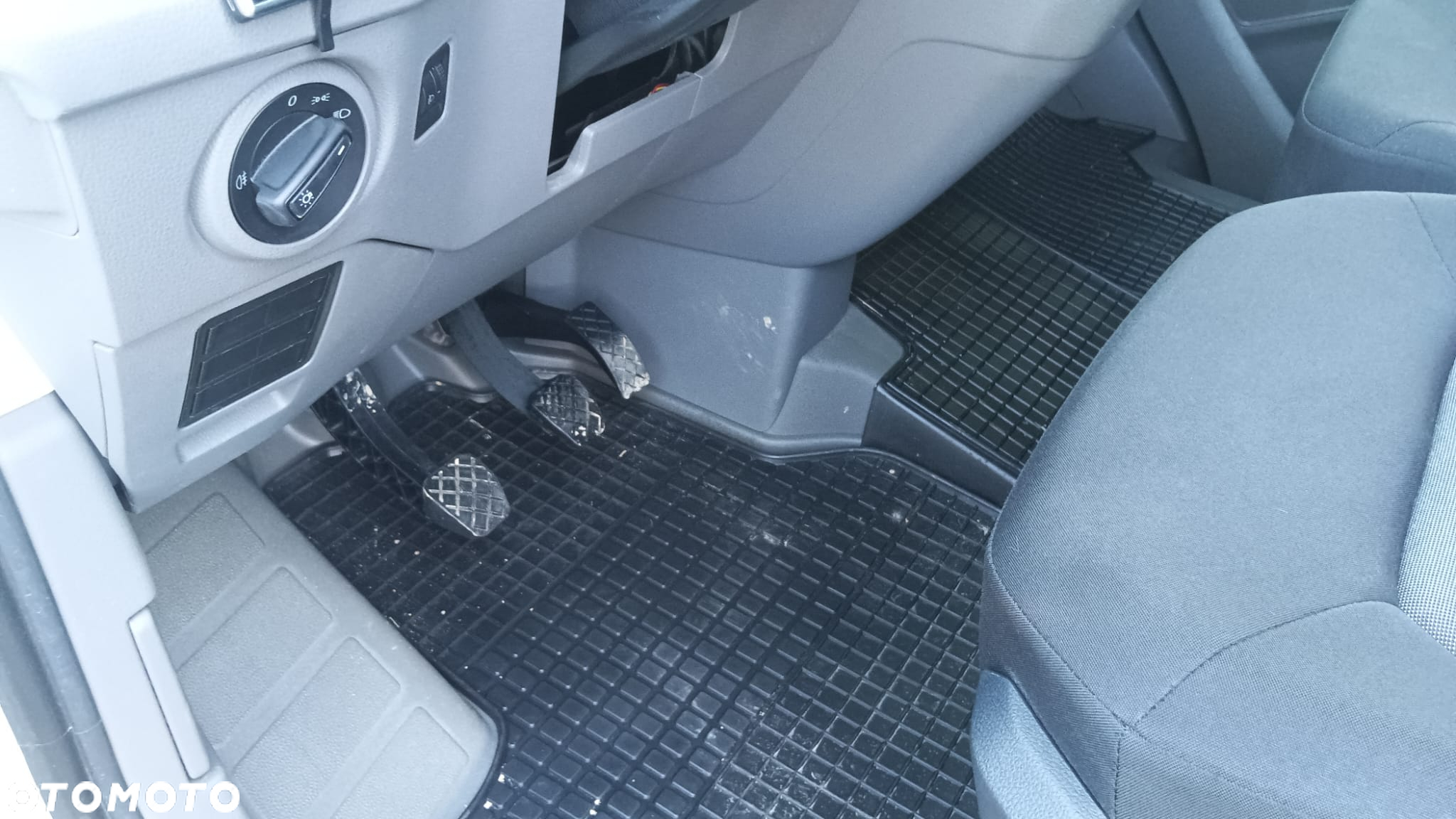 Volkswagen Crafter - 14