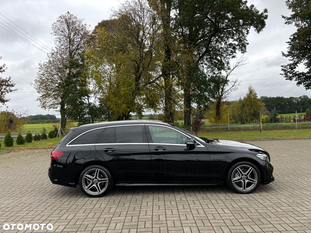 Mercedes-Benz Klasa C 220 d T 9G-TRONIC AMG Line - 3