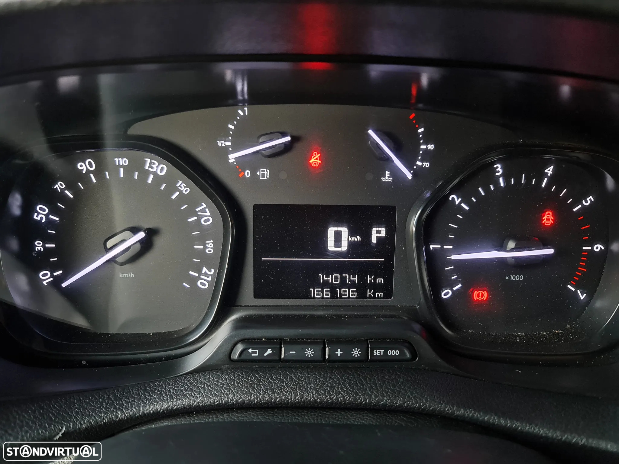 Peugeot EXPERT 2.0 HDI AUTOMÁTICA * IVA DEDUTÍVEL * - 22