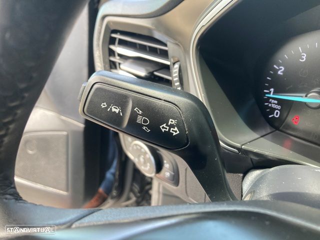 Ford Focus 1.0 EcoBoost Hybrid Aut. ACTIVE DESIGN - 21