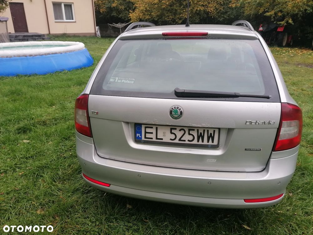 Skoda Octavia 2.0 TDI DPF Ambiente - 7