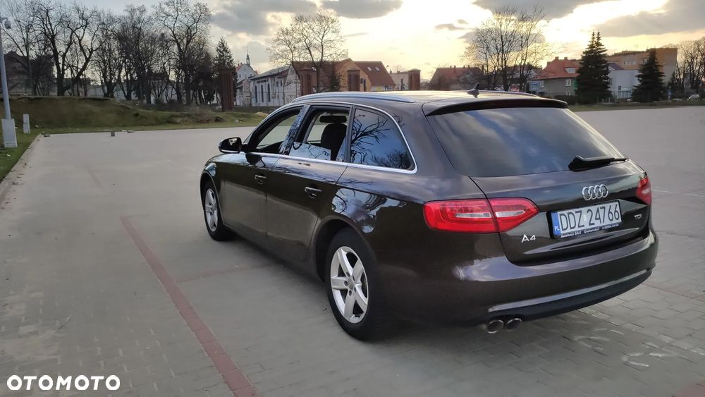 Audi A4 Avant 2.0 TDI DPF Ambition - 4