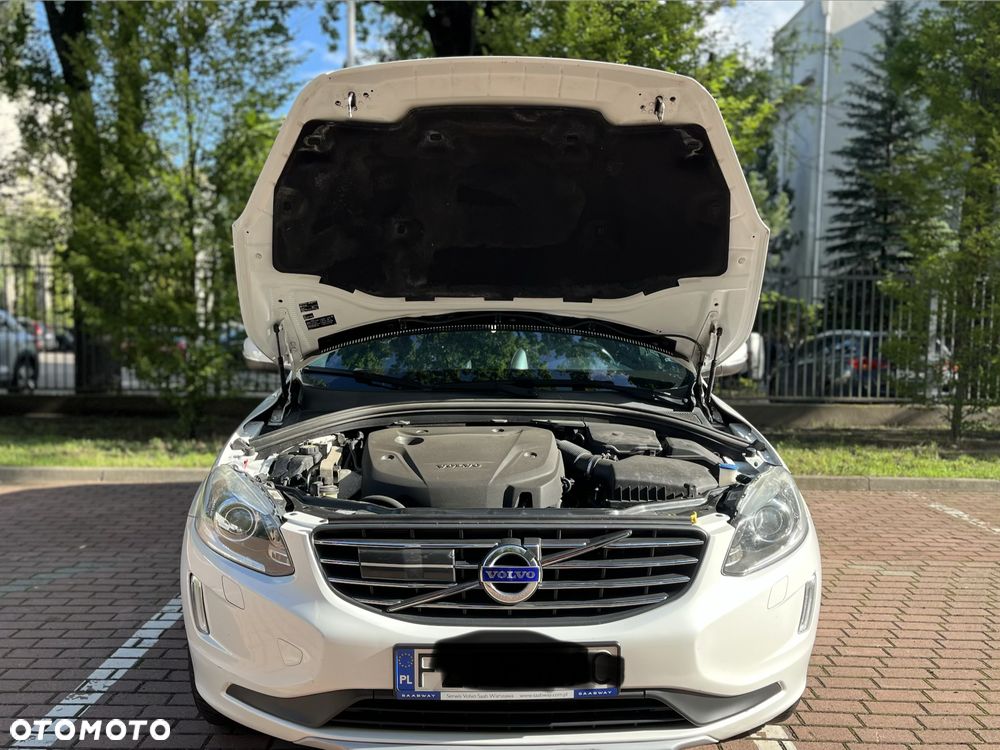 Volvo XC 60 D4 Drive-E Ocean Race - 9