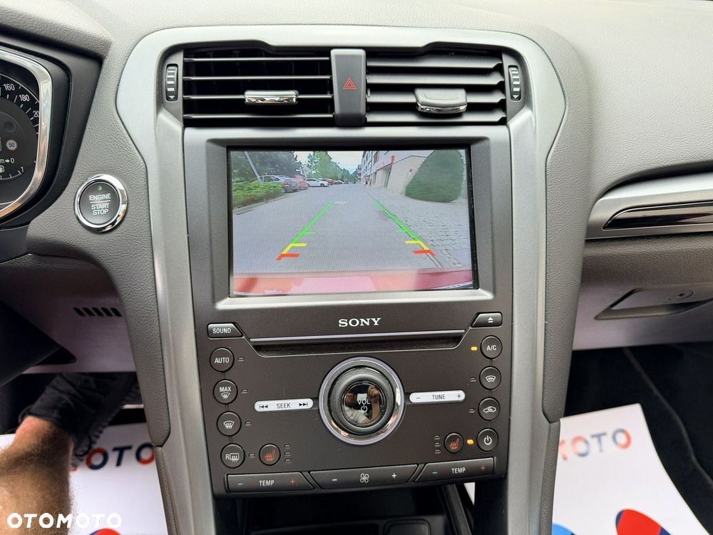 Ford Mondeo - 36