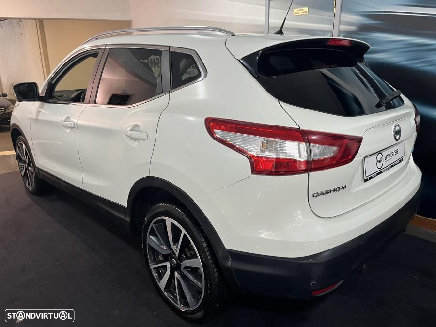 Nissan Qashqai 1.5 dCi TEKNA+ - 8