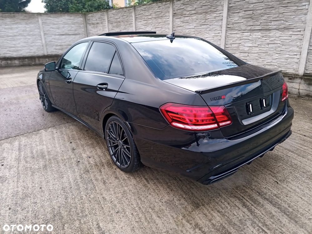 Mercedes-Benz Klasa E 500 4-Matic BlueEff Avantgarde - 3