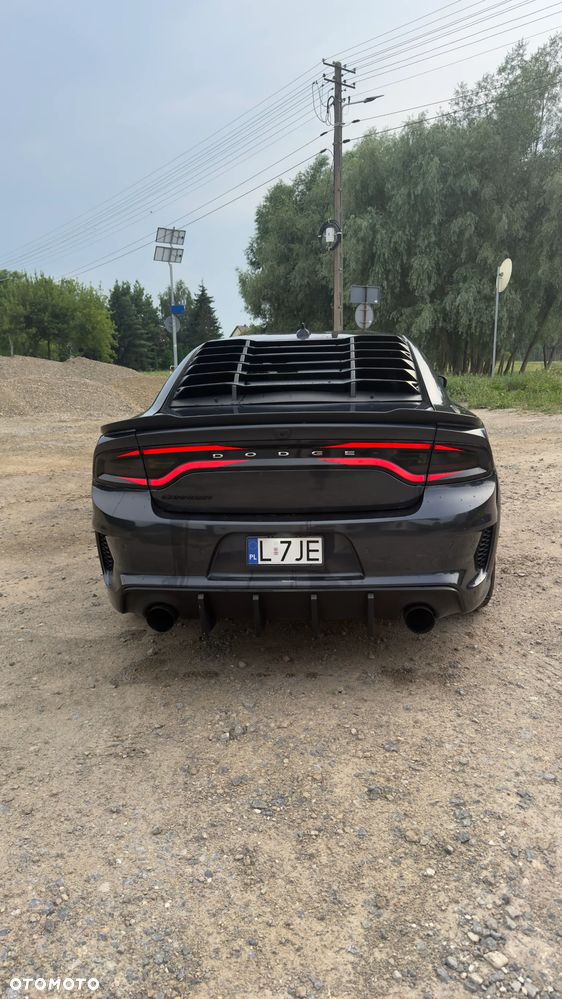 Dodge Charger - 13