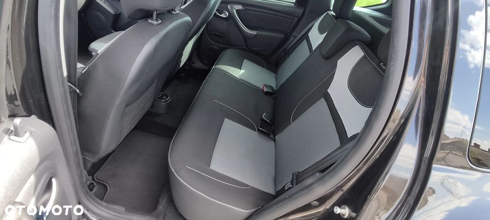 Dacia Duster 1.2 TCe Laureate S&S EU6 - 24
