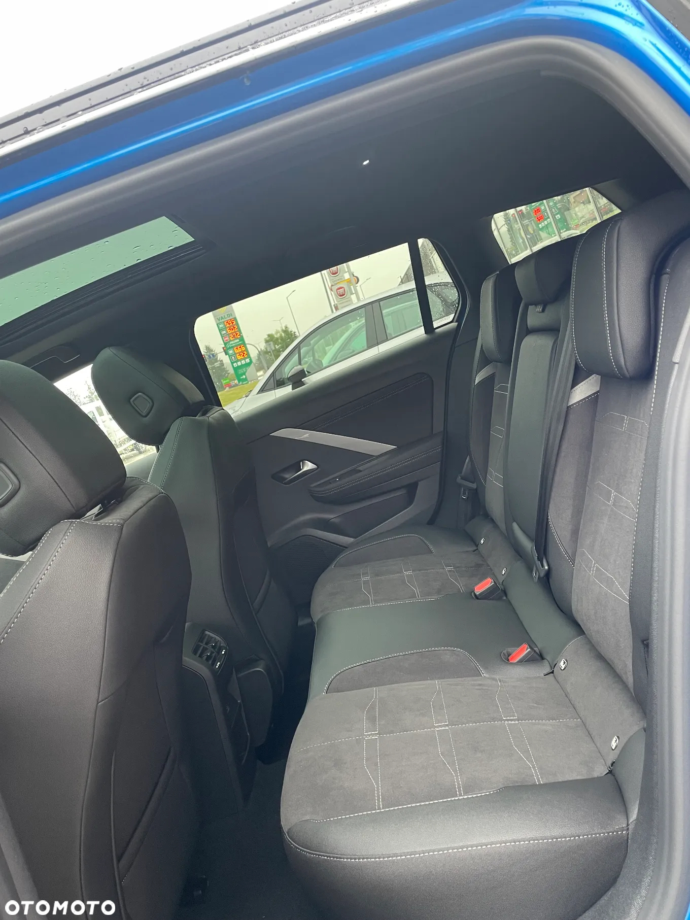 Opel Astra VI 1.2 T Ultimate S&S - 13