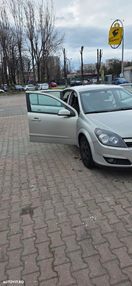 Opel Astra 1.4 - 10