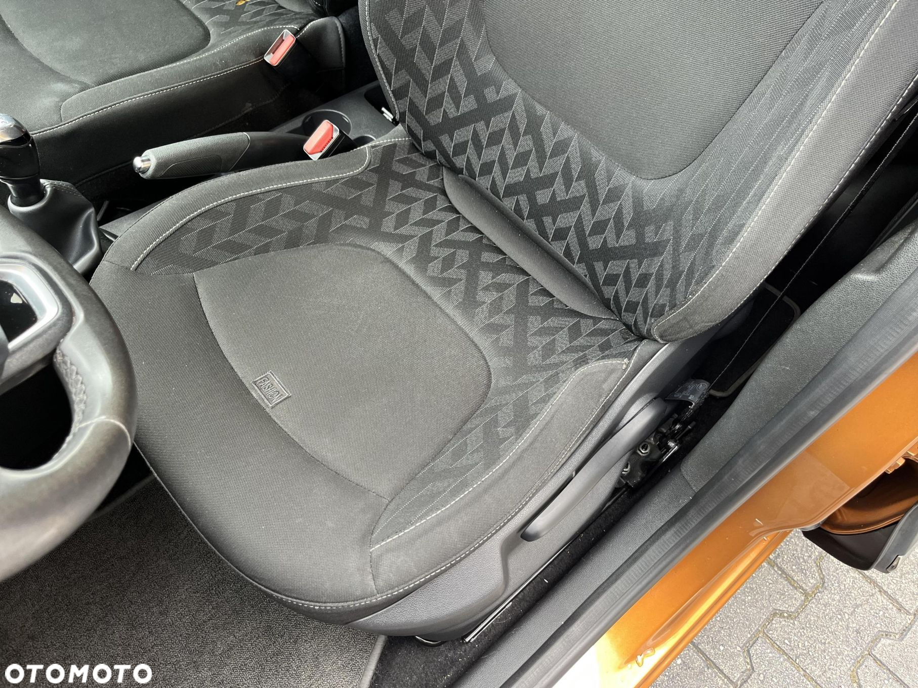 Renault Captur 0.9 Energy TCe Limited - 12