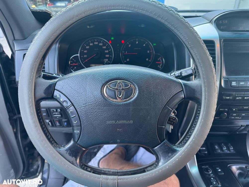 Toyota Land Cruiser 3.0 TD-4D Aut Executive - 7