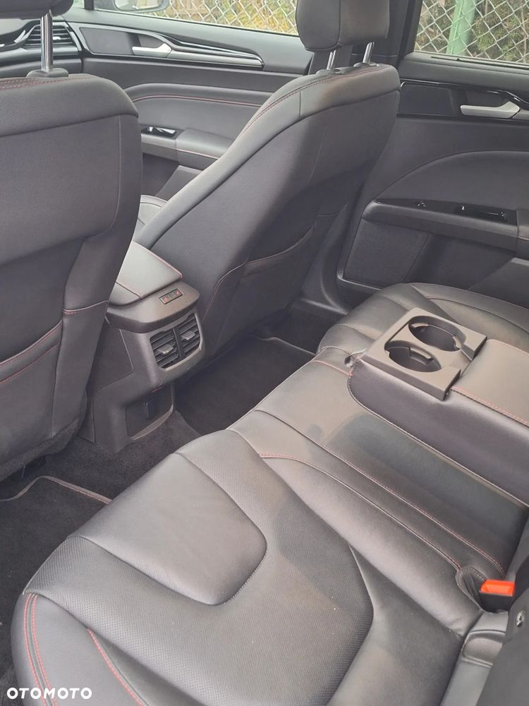 Ford Mondeo 2.0 Hybrid ST-Line Plus - 15