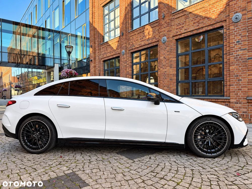 Mercedes-Benz EQE AMG 43 4Matic - 7