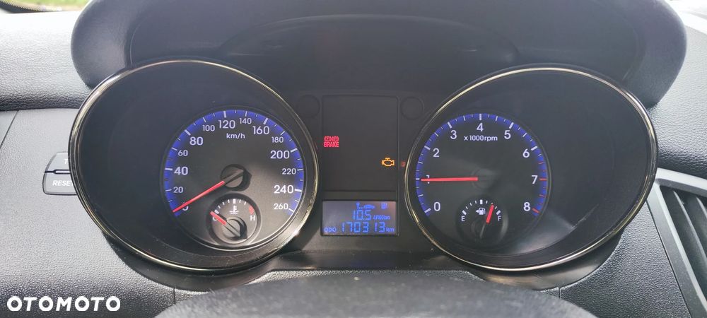 Hyundai Genesis Coupe - 19