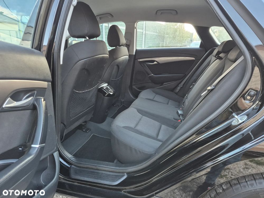 Hyundai i40 1.7 CRDi Comfort - 12