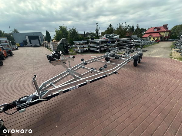 Brenderup Przyczepa Brenderup 303500 TB SRX podłodziowa łódź do 8,7m DMC 3500 kg 2 osie mocna