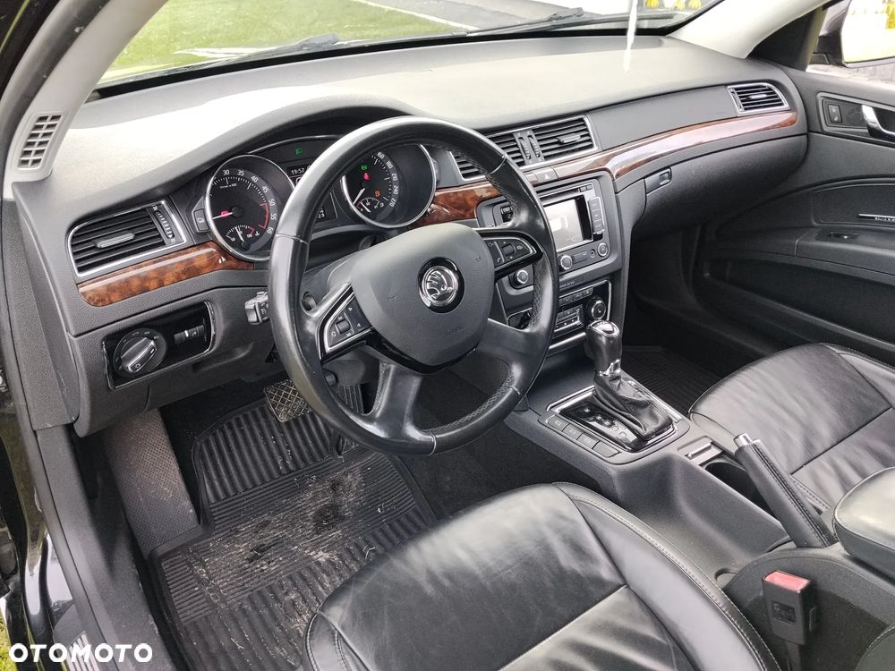 Skoda Superb 2.0 TDI Platinum DSG - 23