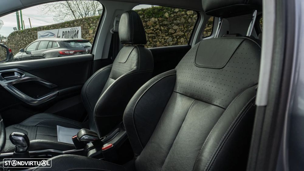 Peugeot 2008 PureTech 110 Stop&Start GT-Line Edition - 18