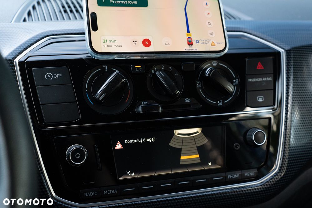 Volkswagen up! take - 25